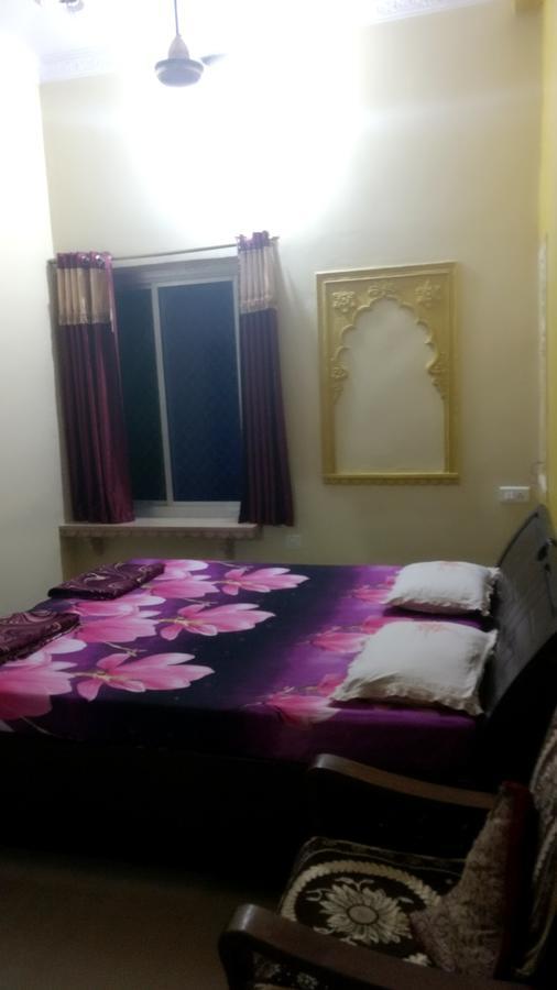 Shivam Tourist Guest House Бунди Экстерьер фото