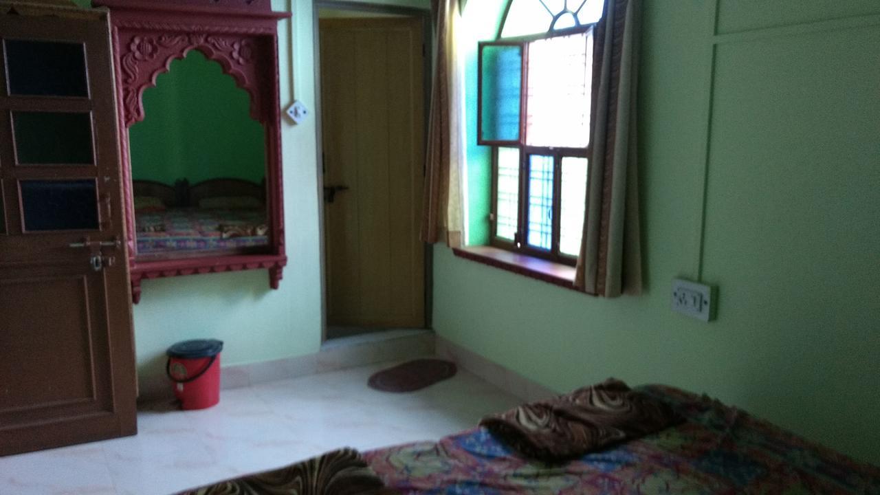 Shivam Tourist Guest House Бунди Экстерьер фото