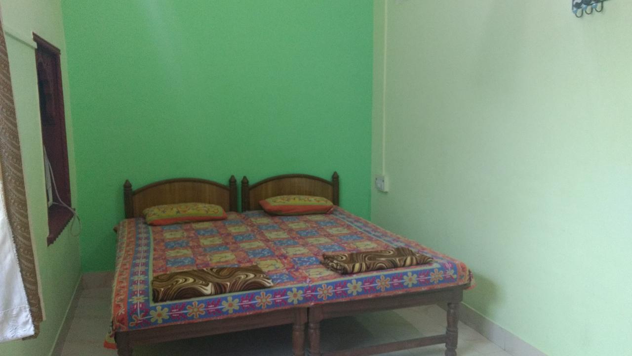 Shivam Tourist Guest House Бунди Экстерьер фото