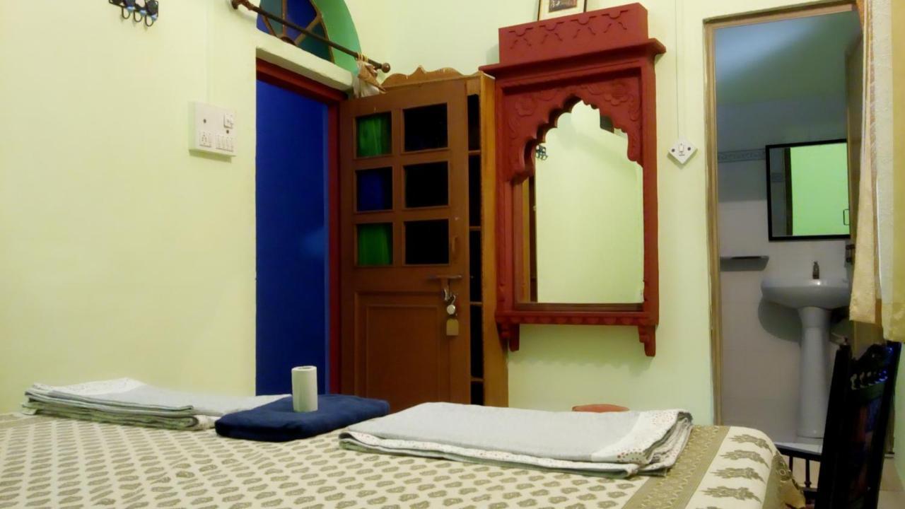 Shivam Tourist Guest House Бунди Экстерьер фото