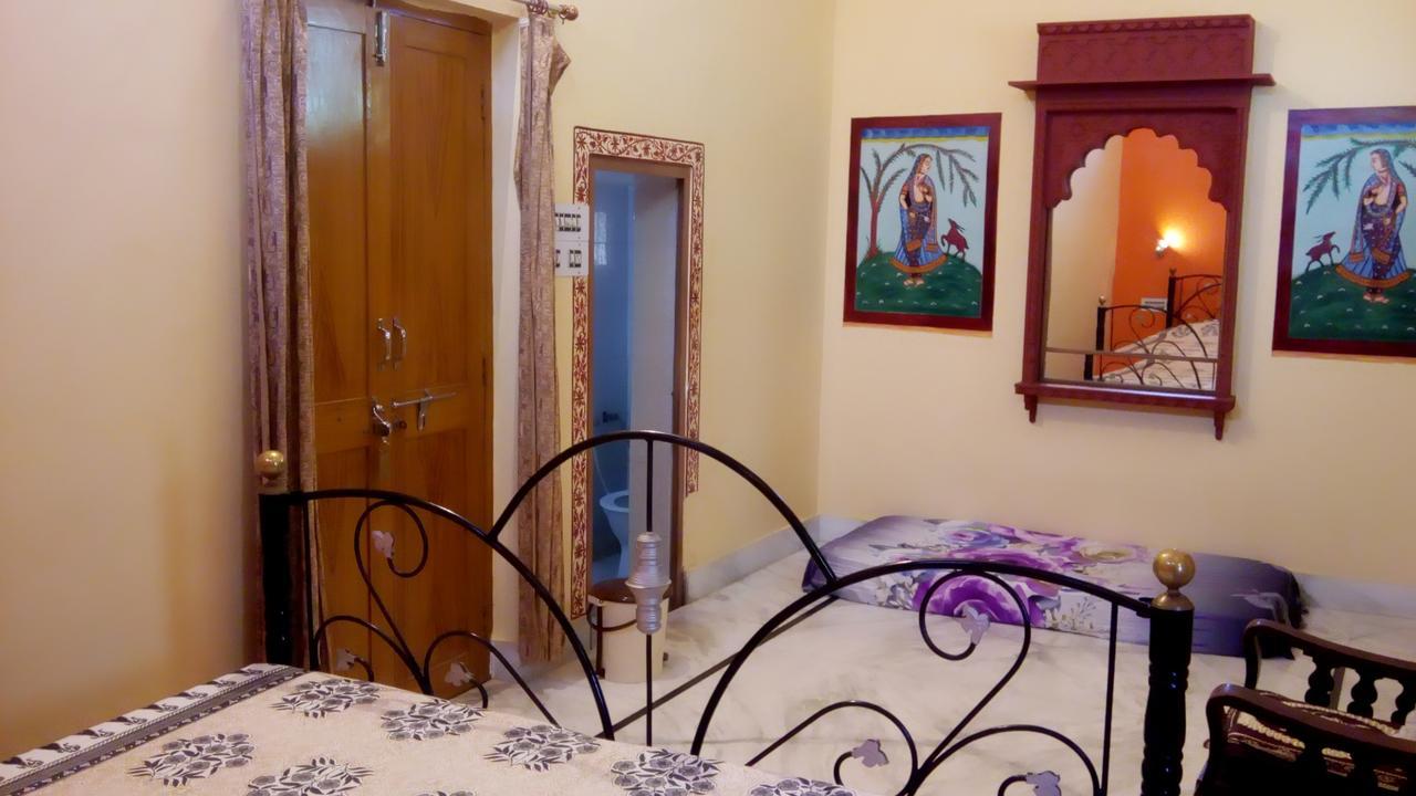 Shivam Tourist Guest House Бунди Экстерьер фото